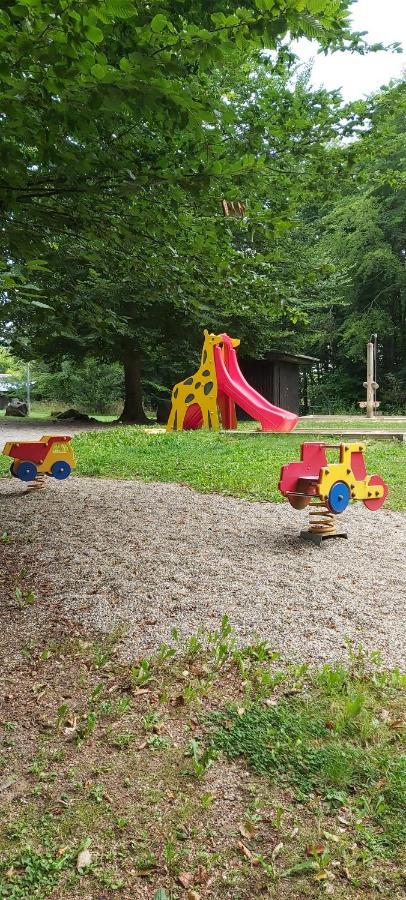 Blockhaus Am Twistesee Mit 3 Schlafzimmern Bad Arolsen Luaran gambar