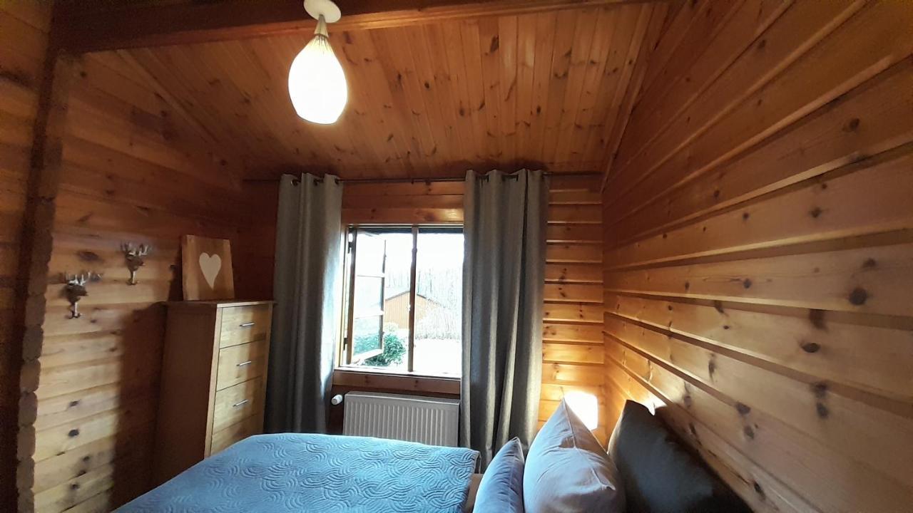 Blockhaus Am Twistesee Mit 3 Schlafzimmern Bad Arolsen Luaran gambar